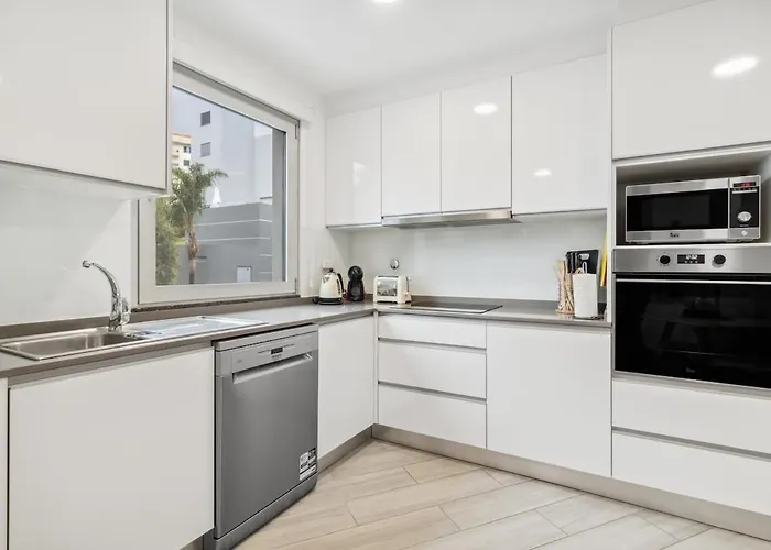 Indigo By The Madeira Luxury Collection